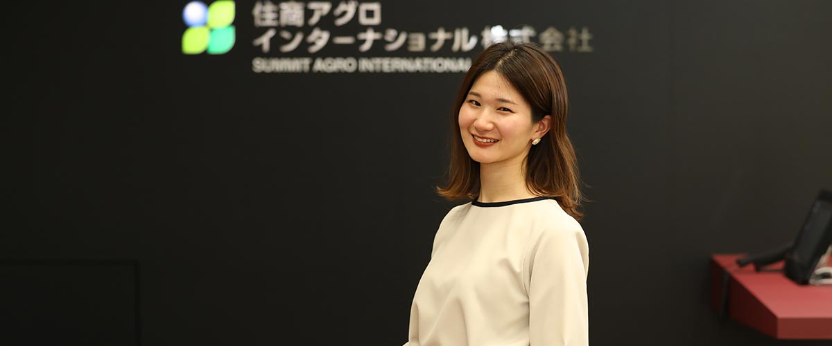 先輩社員「営業(アソシエイト)A.H」画像